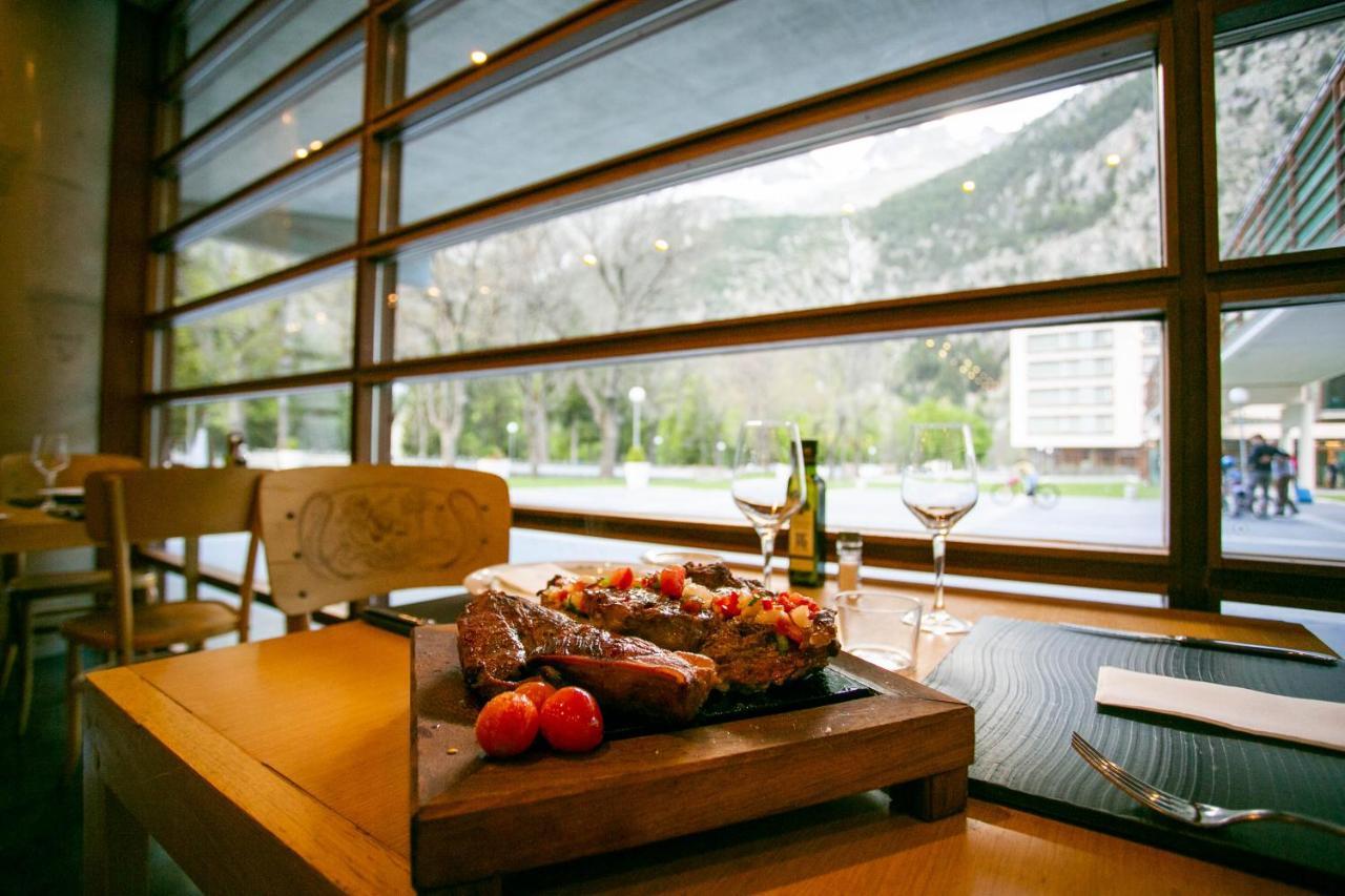 Hotel Continental Balneario De Panticosa Zewnętrze zdjęcie