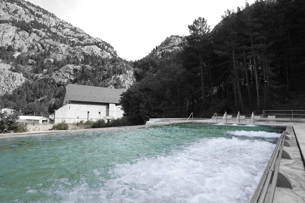 Hotel Continental Balneario De Panticosa Zewnętrze zdjęcie